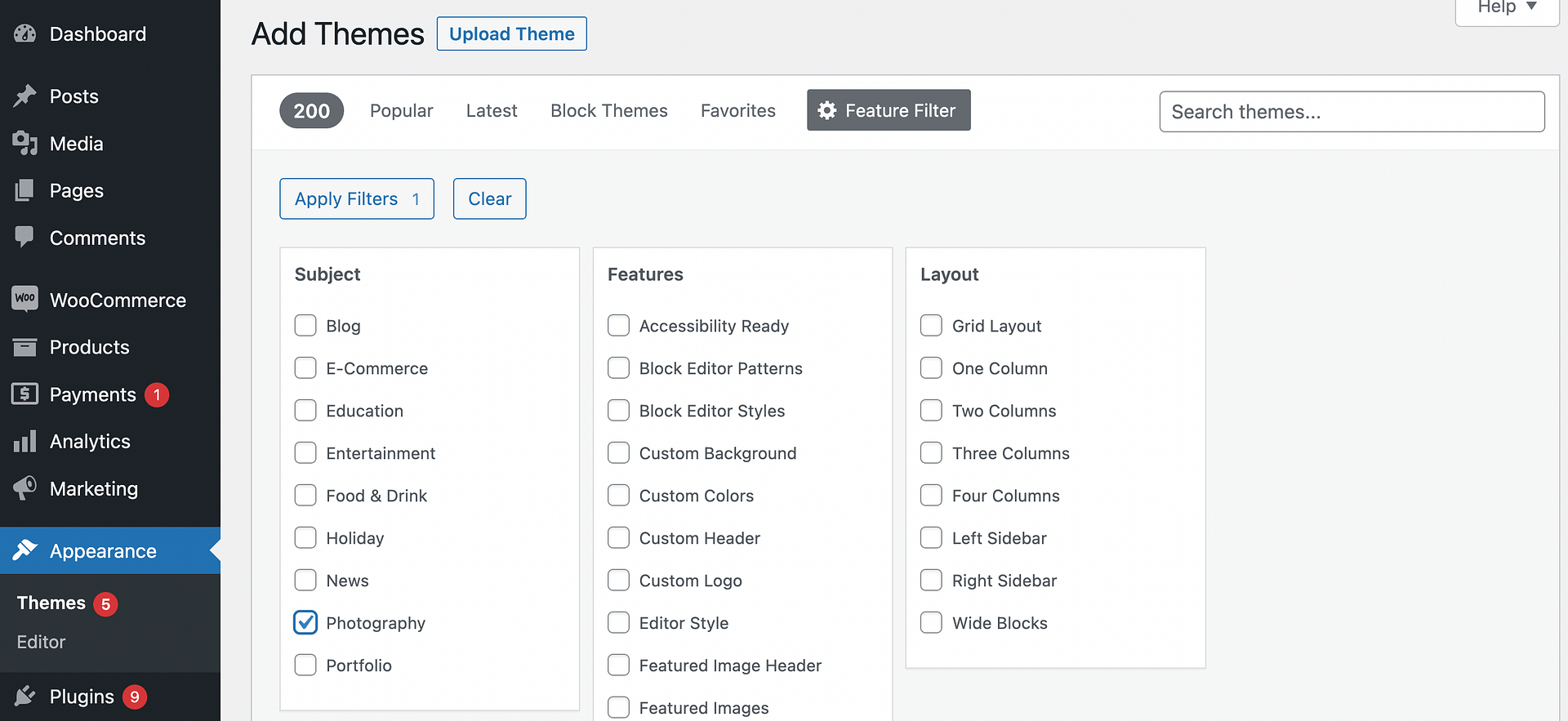 Searching WordPress themes using the Feature Filter.