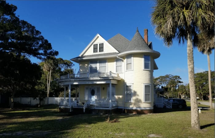 House name ideas: The Spell House example, image from Titusville.com