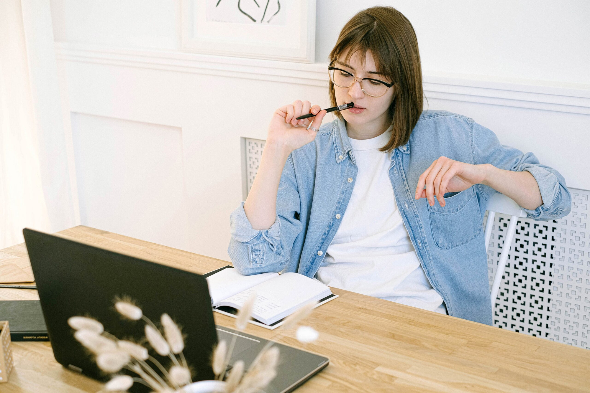 Women thinking what to do with $50,000