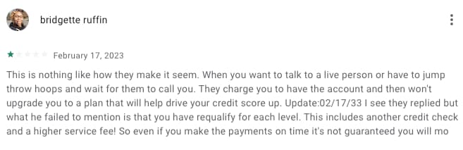 Grow Credit negative customer review complaining about app.
